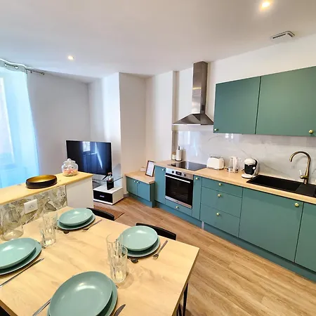 Arches Florales De 公寓 马尔芒德