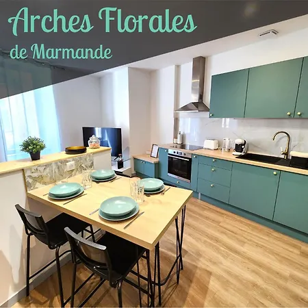 Arches Florales De アパート マルマンド